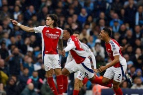 乐动体育官网-风云突变阿森纳今夜遗憾出局，足总杯版图或变，压力陡增，资深球员宣示担当-乐动体育官网