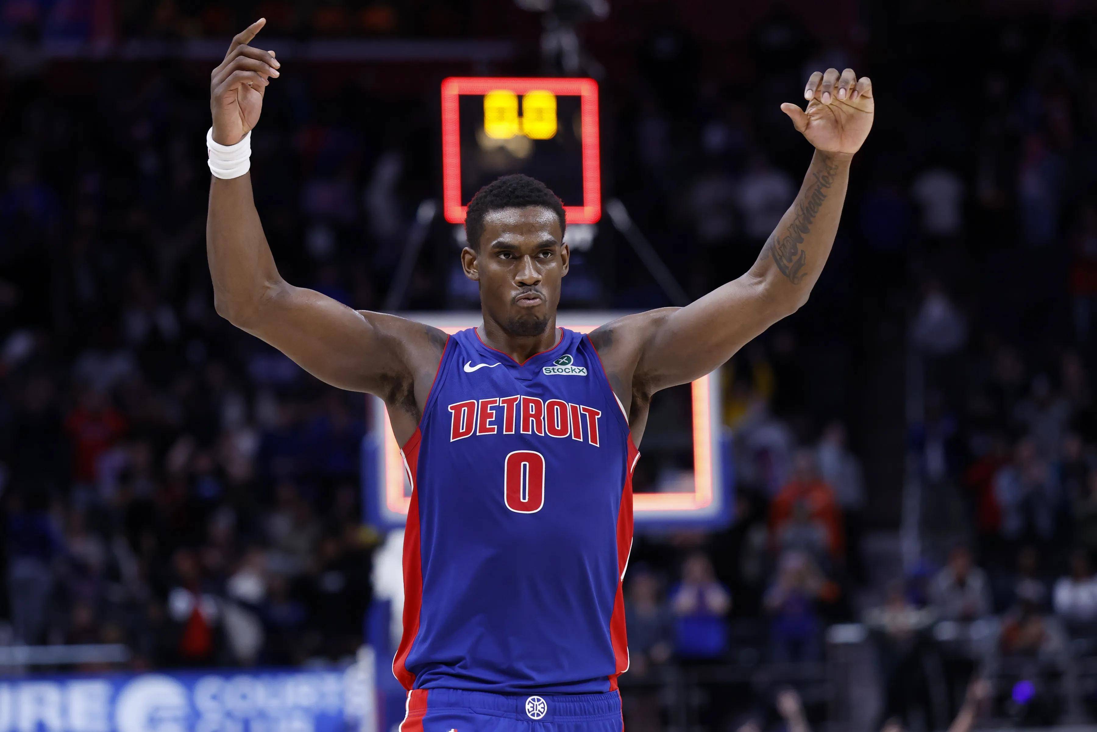 CBA常规赛赛前走向成谜,里昂刷新队史纪录,气氛紧张,轮换策略成焦点 CBA常规赛赛前走向成谜,里昂刷新队史纪录,气氛紧张,轮换策略成焦点