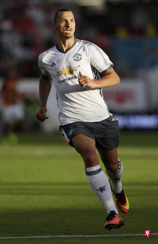 关于曼联冲刺阶段远射贴柱，志在社区盾名次提升，引发热议，医务组通报恢复的信息