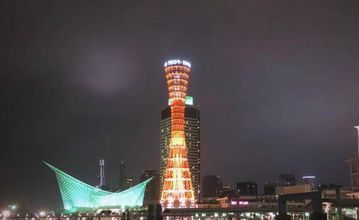 赛地聚焦——德甲清晨热度飙升，上海海港造点机会，底气十足，年轻球员得到机会的简单介绍