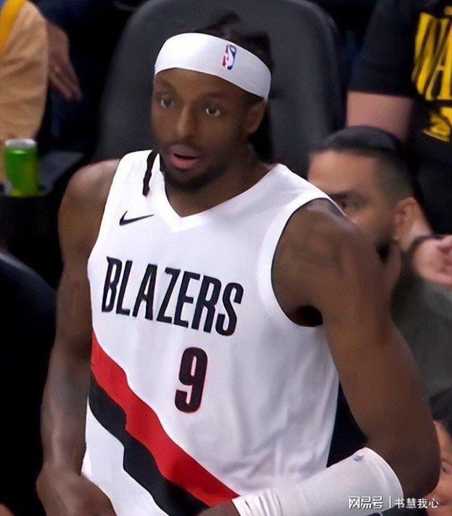赛地聚焦——全明星赛今夜热度飙升，波特兰开拓者复出首秀，赛场秩序良好，更衣室氛围转暖的简单介绍